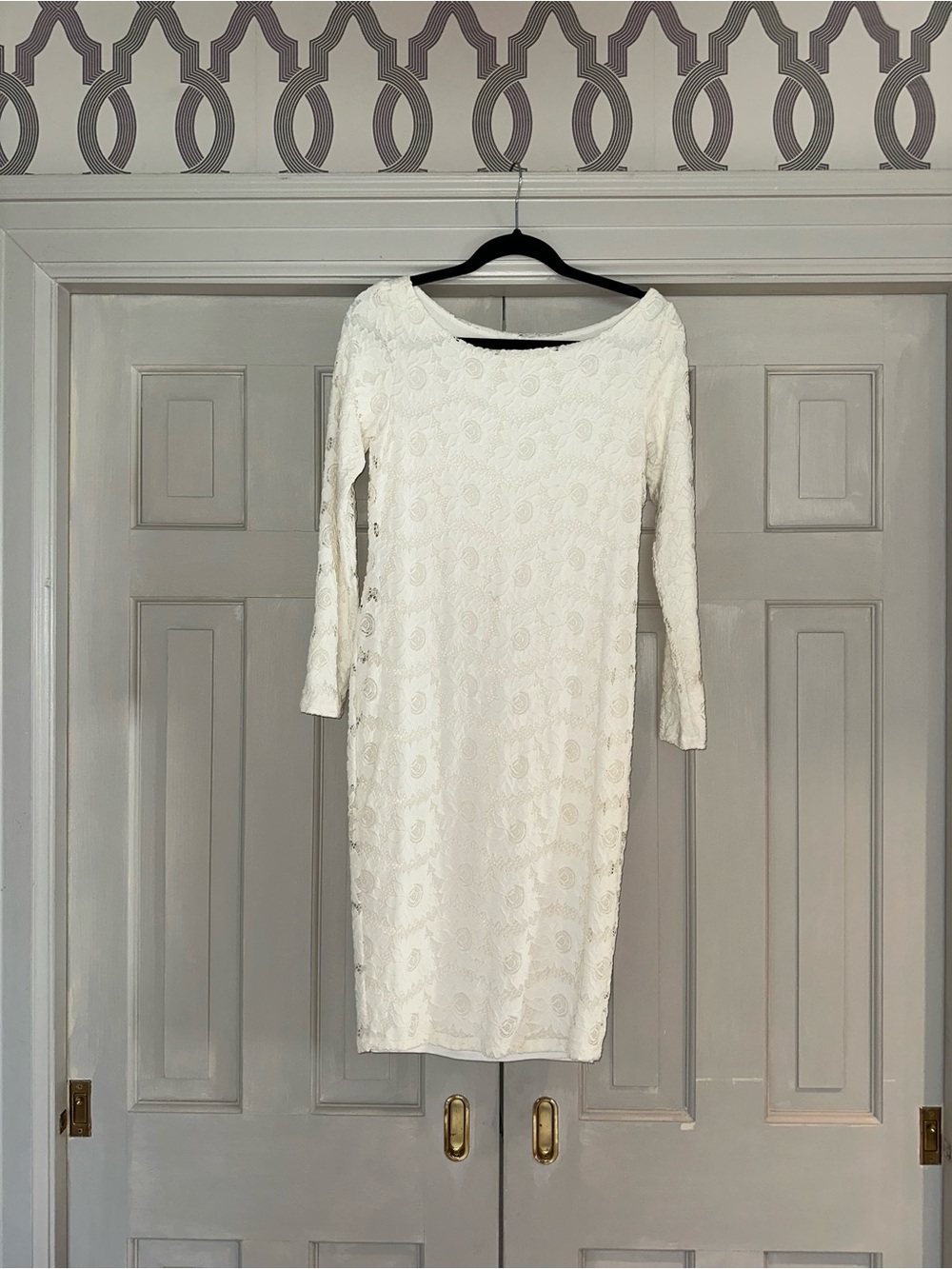 Ingrid & Isabel White Lace Long Sleeve Sheath Maternity Dress